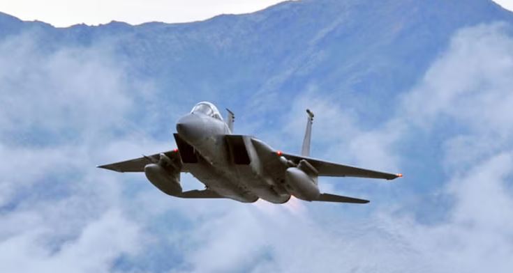 EE.UU. rescata a tripulante