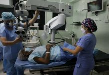 EsSalud opera a 10 mil en maratón