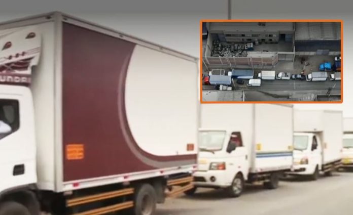 Furgonetas de Gálaga se quedaron varadas Furgonetas de Gálaga se quedaron varadas