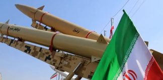 Irán exhibió misiles