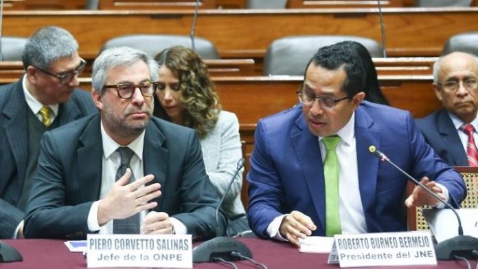 La Comisión de Fiscalización y Contraloría del Congreso citó al jefe de la ONPE, Piero Corvetto Salinas, y al titular del JNE, Roberto Burneo Bermejo La Comisión de Fiscalización y Contraloría del Congreso citó al jefe de la ONPE, Piero Corvetto Salinas, y al titular del JNE, Roberto Burneo Bermejo