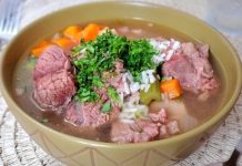 caldo de cordero