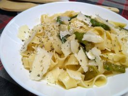 pasta con espárragos