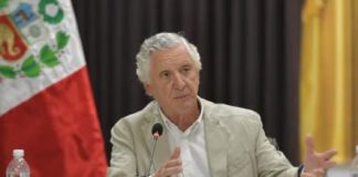 Confirma elecciones claras en extranjero Carlos Pareja