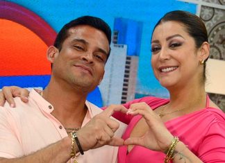 Christian Domínguez se casa con Karla Tarazona Christian Domínguez se casa con Karla Tarazona
