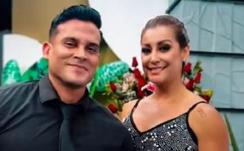 Christian Domínguez solo saludó a Karla por Día de la Madre