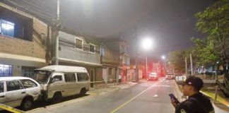 Criminales balearon a chofer de combi