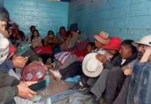 Evacuarían peruanos varados en Bolivia
