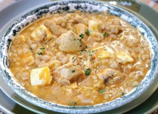 Guiso espesado de trigo con pollo