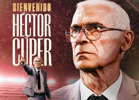 ‘U’ confirmó a Héctor Cúper