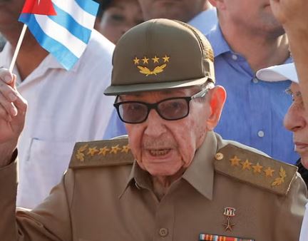 Acusan a Castro de asesinato