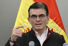 Reduce su sueldo para bajar protestas Rodrigo Paz