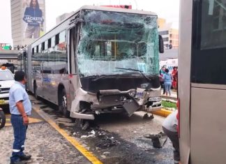 Triple choque del Metropolitano deja 40 heridos