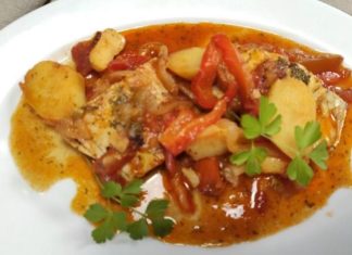 Aromático y jugoso chupín de pescado chupín de pescado