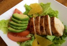 ensalada de pollo con jengibre