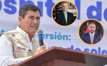 presidente del Consejo de Ministros, Luis Arroyo, el ministro de Defensa, Amadeo Flores, y el canciller, Carlos Pareja
