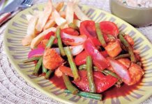 Sabroso saltado de vainita con pollo saltado de vainita con pollo
