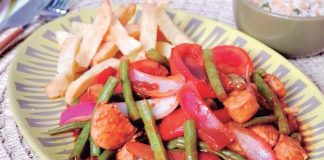 saltado de vainita con pollo