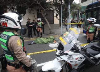 Bus de Corredor Azul mató a trabajadora de ATU Bus de Corredor Azul mató a trabajadora de ATU