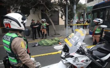 Bus de Corredor Azul mató a trabajadora de ATU