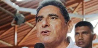 Carlos Álvarez