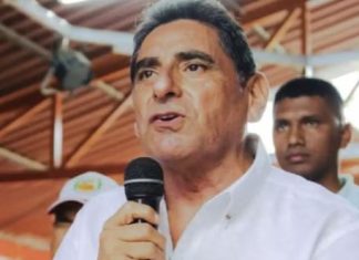 Carlos Álvarez