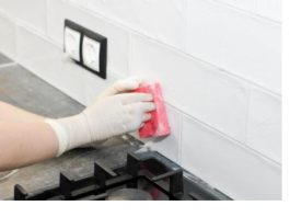 Cómo limpiar las mayólicas cerca a cocina