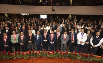 Dan credenciales a senadores electos