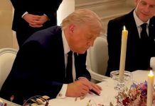 Donald Trump firmó acuerdo con Irán