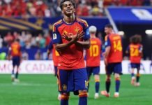 España aseguró pase goleando a Arabia España aseguró pase goleando a Arabia Saudita