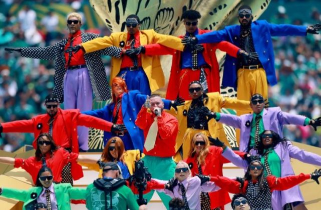 J Balvin también hizo de las suyas