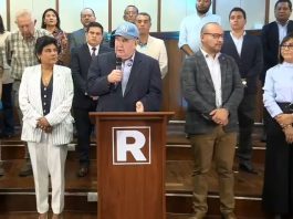 Rafael López Aliaga pide votar por Keiko Rafael López Aliaga pide votar por Keiko