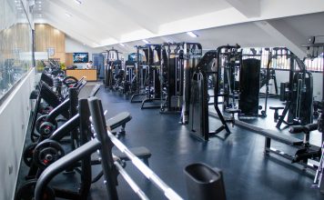 Surco inaugura su tercer Gimnasio Municipal en el Estadio Julio Montjoy