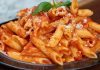 canutos en pasta pomodoro