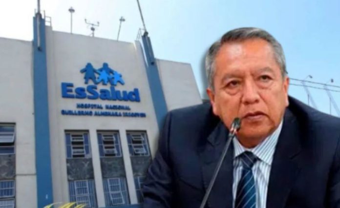 presidente ejecutivo de EsSalud, Jaime Moreno Eustaquio