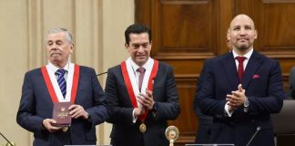 60 senadores juraron en retorno a la bicameralidad