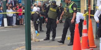 Acribillan a delivery frente a mercado de Surquillo