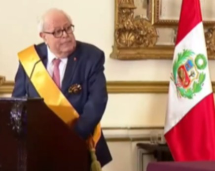 Julio Velarde “Fenómeno del Niño nos va a golpear”