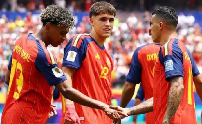 La selección española ratificó su condición de candidata al título al imponerse con un contundente 3-0 sobre Austria
