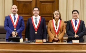 Miguel Torres es presi del Senado Miguel Torres es presidente de la Mesa Directiva del Senado