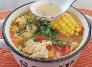 sopa carbonada de pollo