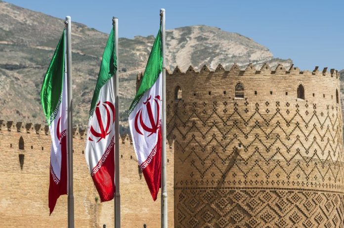 Irán