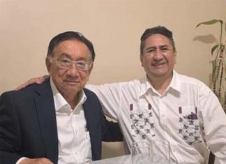 Cerrón publicó foto con José Balcázar José María Balcázar y Vladimir Cerrón