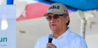 Ministro Sheput pide que aprueben facultades Juan Sheput