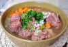 Caldo de cordero para chuparse los dedos caldo de cordero