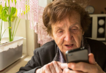 Adulto mayor aprende ya a conectarte con tus nietos