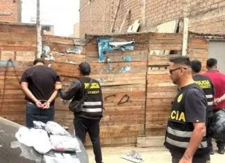 Cae banda de “falso taxi” en Lima Norte
