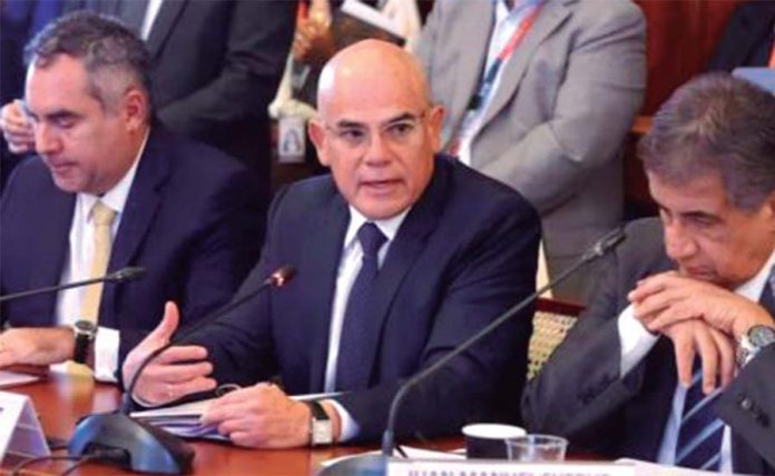 Ernesto Álvarez Ernesto Álvarez