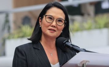 Keiko construirá 500 colegios por año Keiko Fujimori
