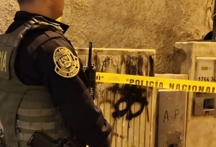 Lo persiguen en moto y acribillan en el Rímac